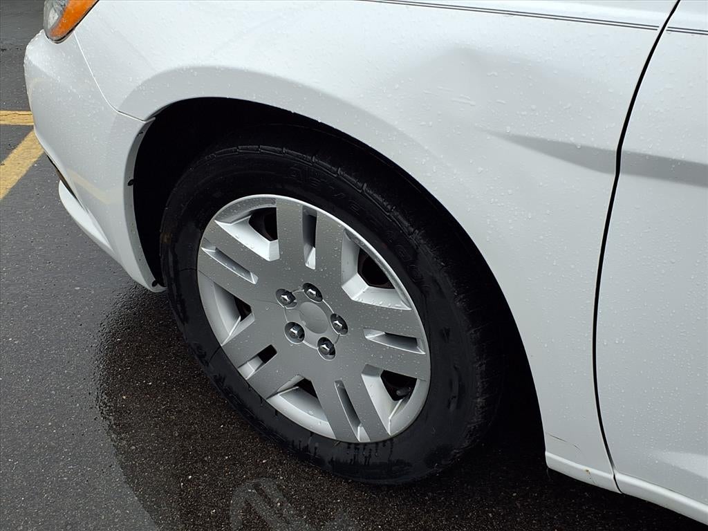 2012 Chrysler 200 LX