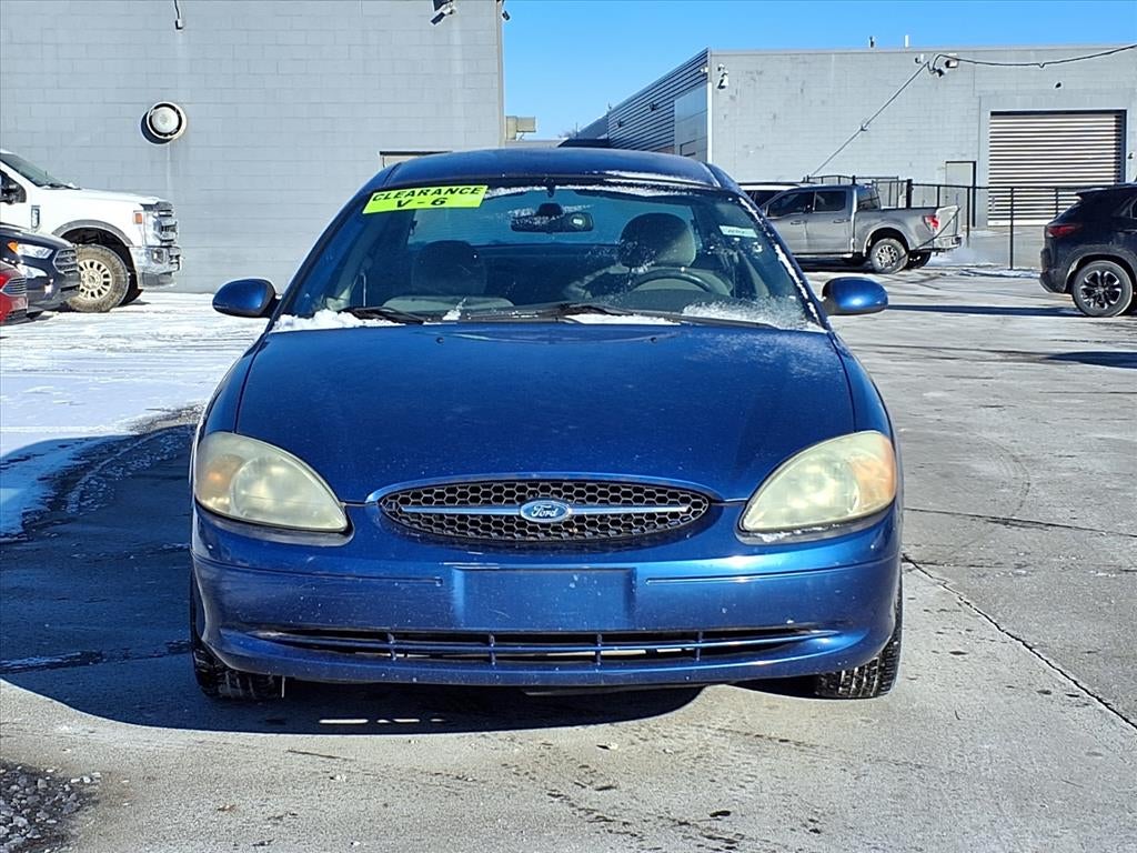 2003 Ford Taurus SE