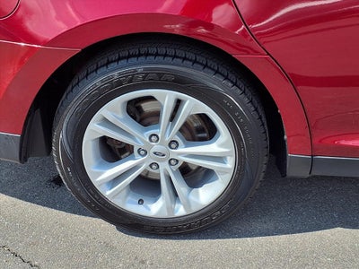 2018 Ford Taurus SEL