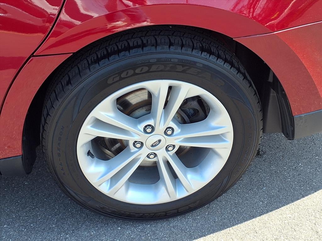 2018 Ford Taurus SEL