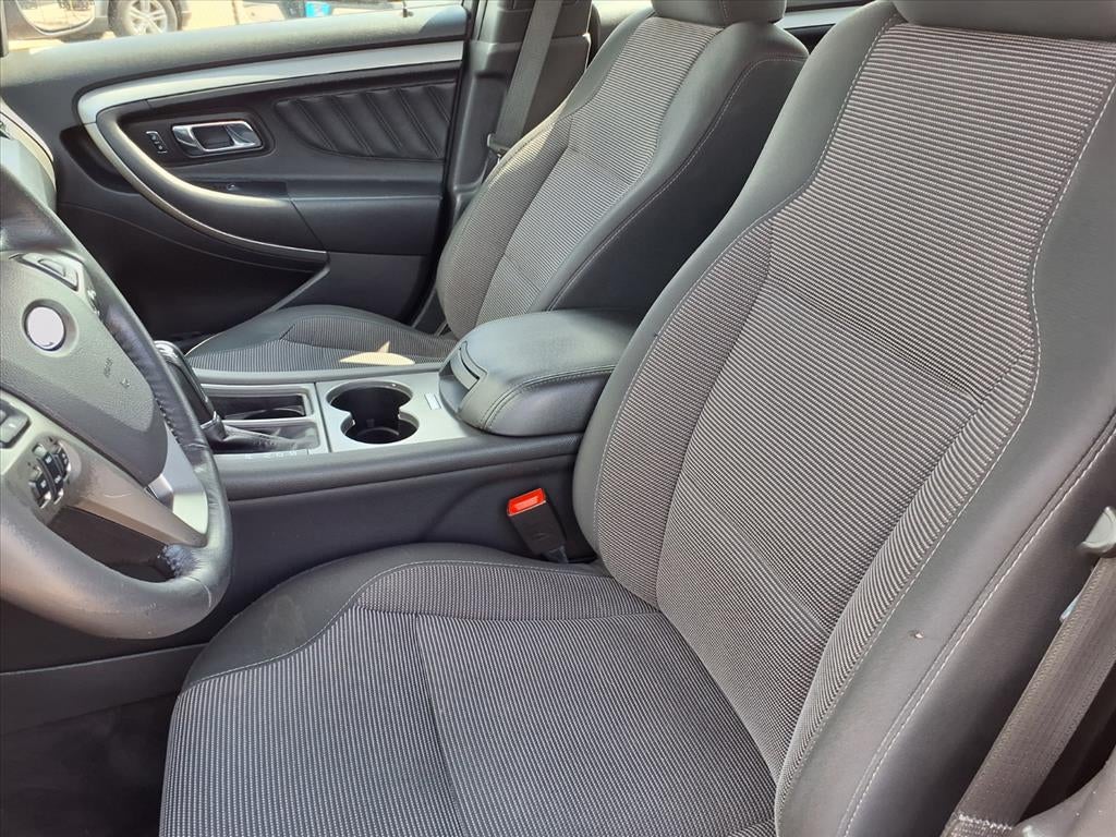 2018 Ford Taurus SEL