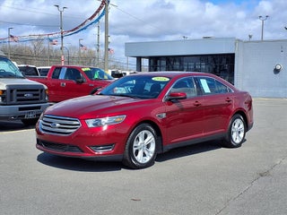 2018 Ford Taurus SEL