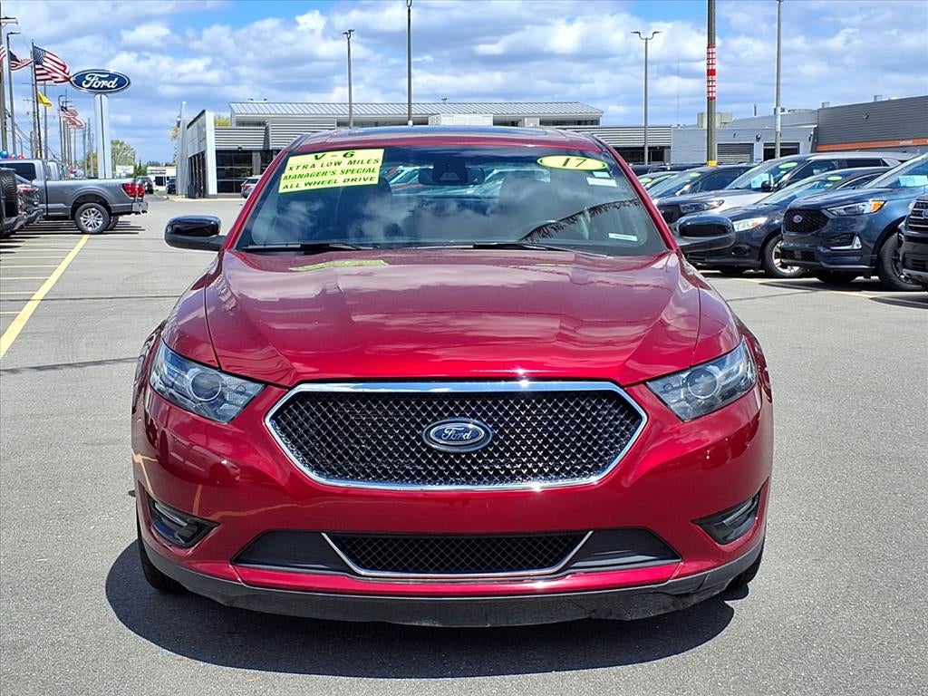 2017 Ford Taurus SHO