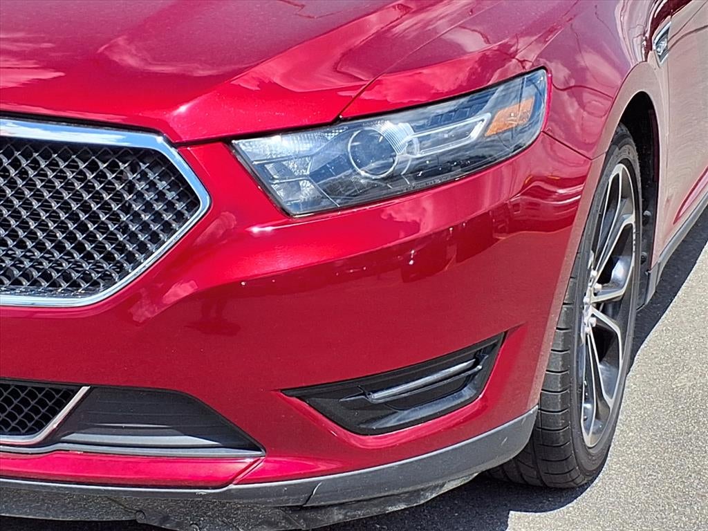 2017 Ford Taurus SHO