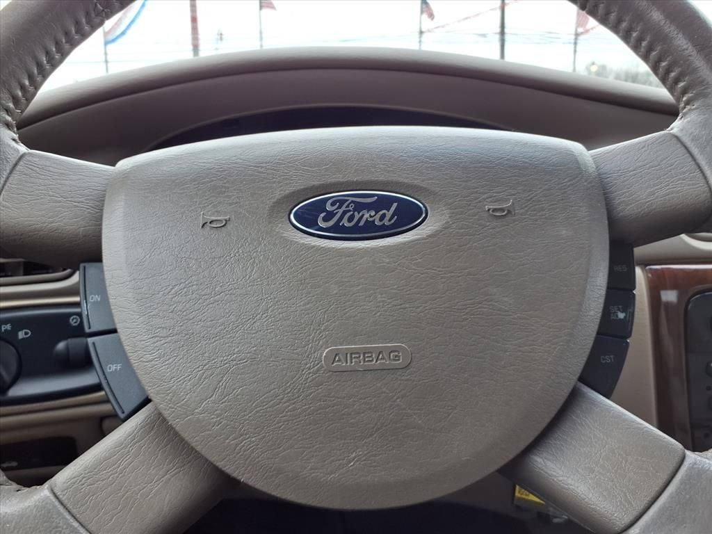 2004 Ford Taurus SEL