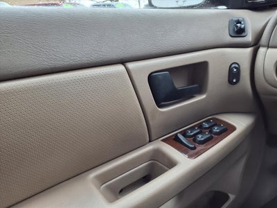 2004 Ford Taurus SEL