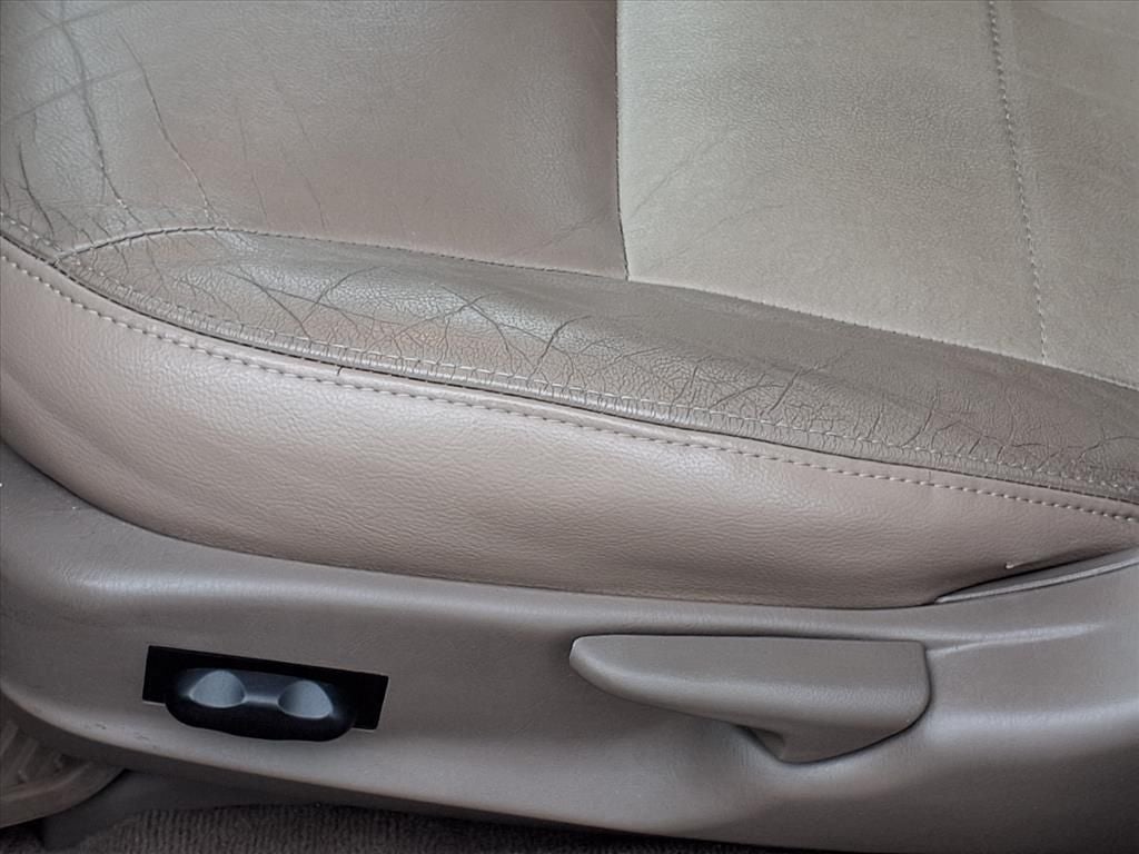 2004 Ford Taurus SEL