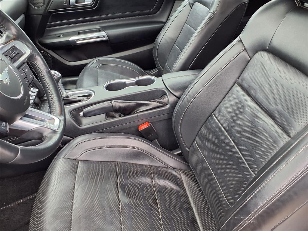 2022 Ford Mustang EcoBoost Premium