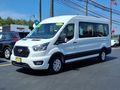 2023 Ford Transit Wagon XLT