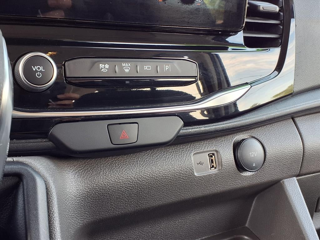 2023 Ford Transit Wagon XLT