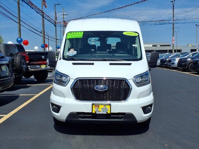 2023 Ford Transit Wagon XLT