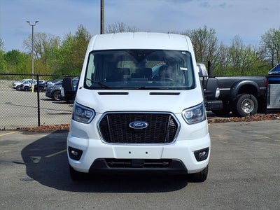 2023 Ford Transit Wagon XLT