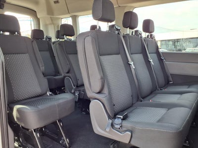 2023 Ford Transit Wagon XLT