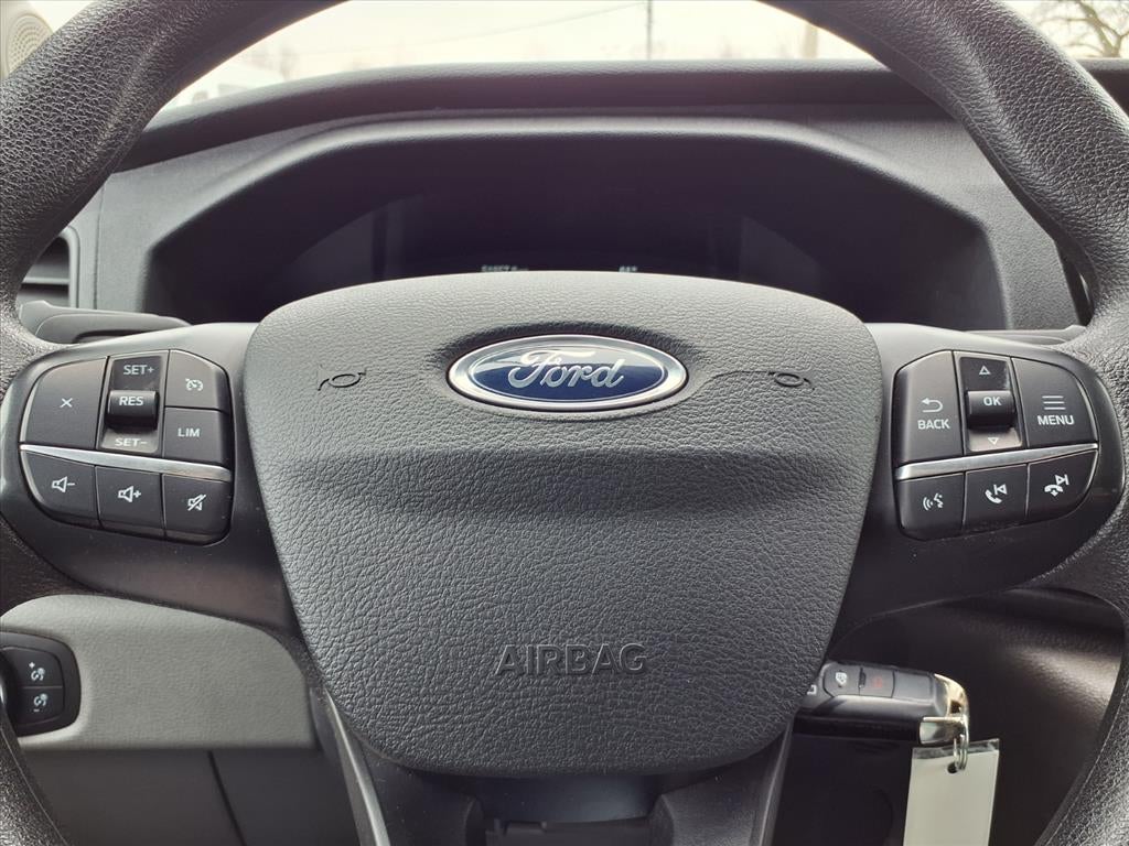 2023 Ford Transit Wagon XLT