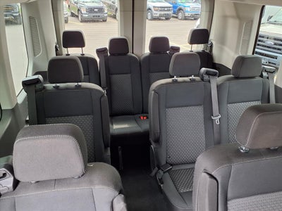 2023 Ford Transit Wagon XLT