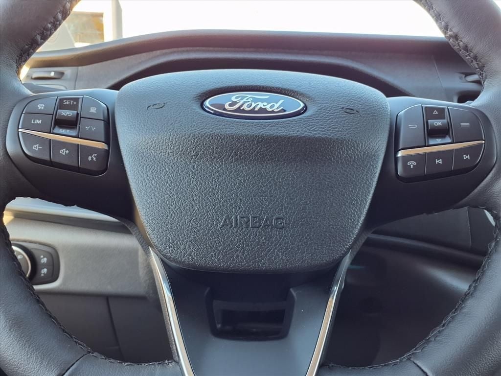 2026 Ford Transit Wagon Passenger Van XL