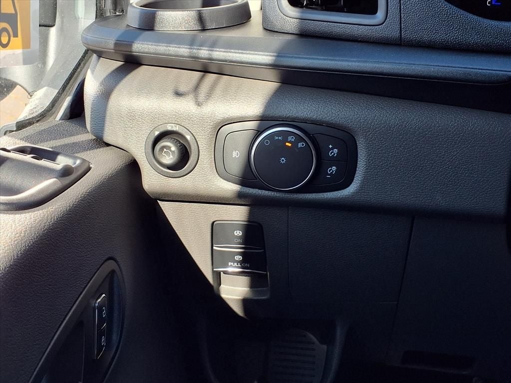 2026 Ford Transit Wagon Passenger Van XL