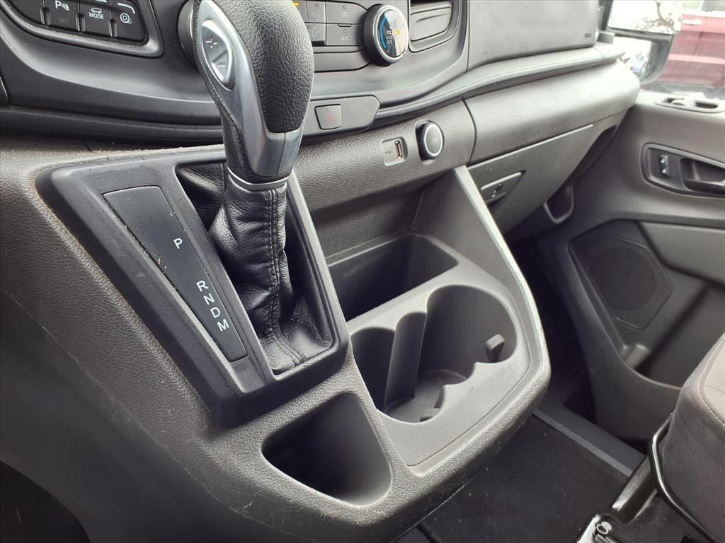 2021 Ford Transit Wagon XLT