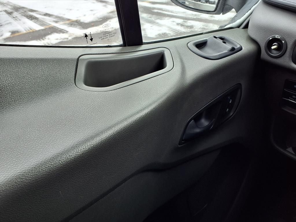 2021 Ford Transit Wagon XLT