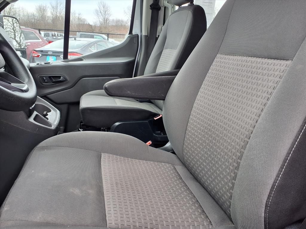 2021 Ford Transit Wagon XLT