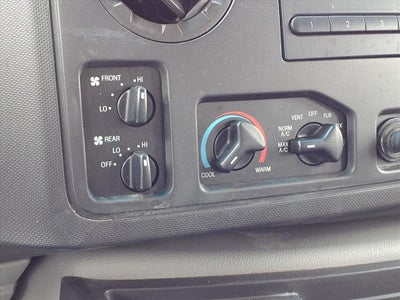 2009 Ford Econoline Wagon Base