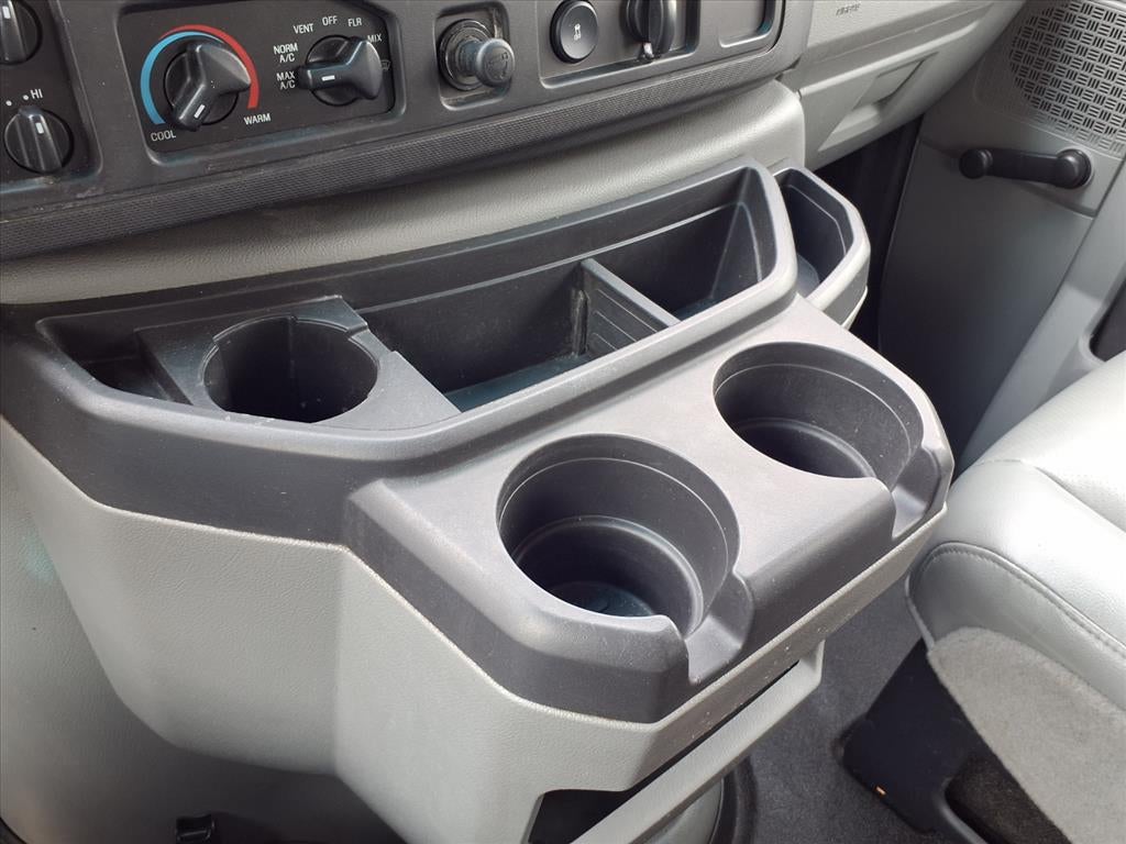 2009 Ford Econoline Wagon Base