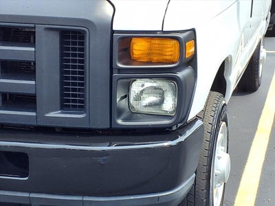 2009 Ford Econoline Wagon Base