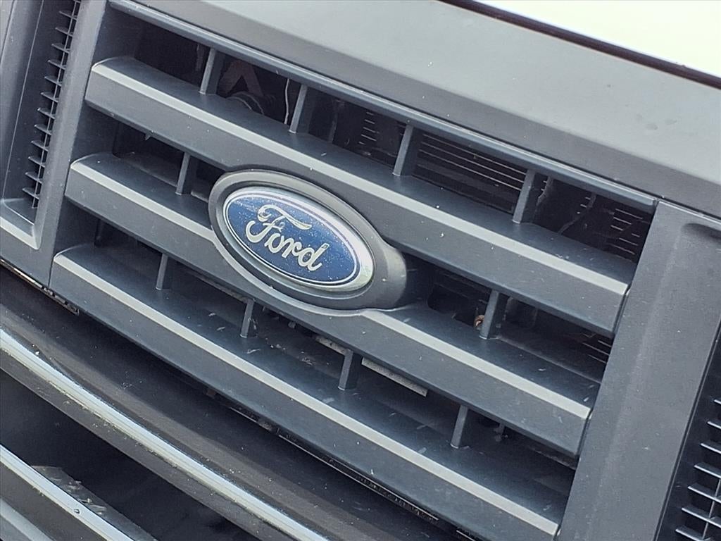 2009 Ford Econoline Wagon Base