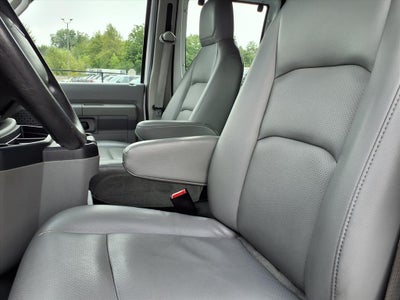 2009 Ford Econoline Wagon Base