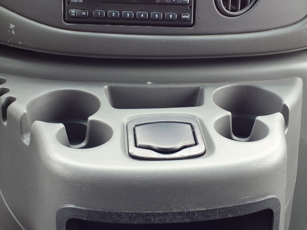 2004 Ford Econoline Wagon Base