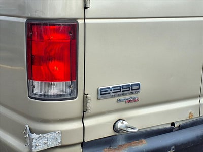 2013 Ford Econoline Wagon XL