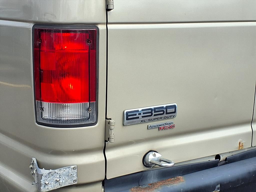 2013 Ford Econoline Wagon XL