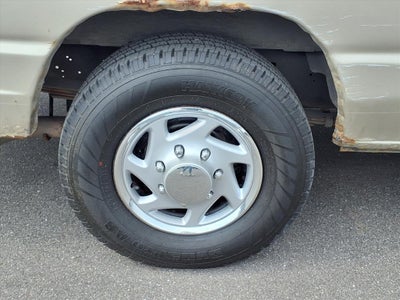 2013 Ford Econoline Wagon XL