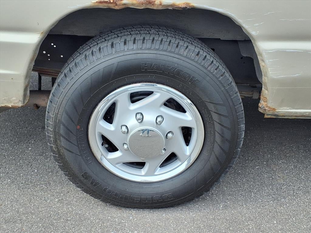 2013 Ford Econoline Wagon XL