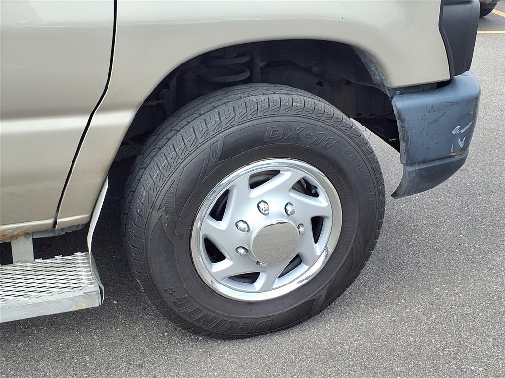 2013 Ford Econoline Wagon XL