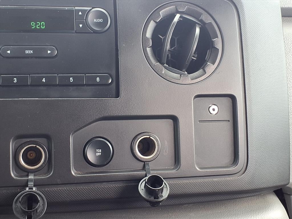 2013 Ford Econoline Wagon XL