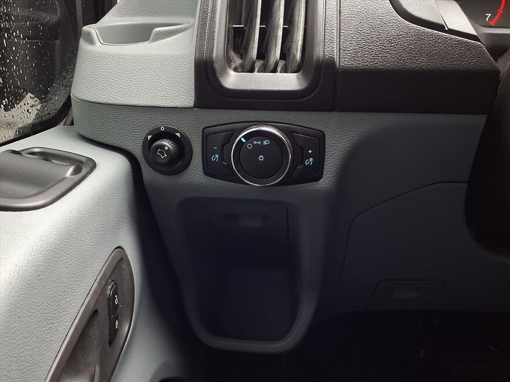 2017 Ford Transit Wagon XL