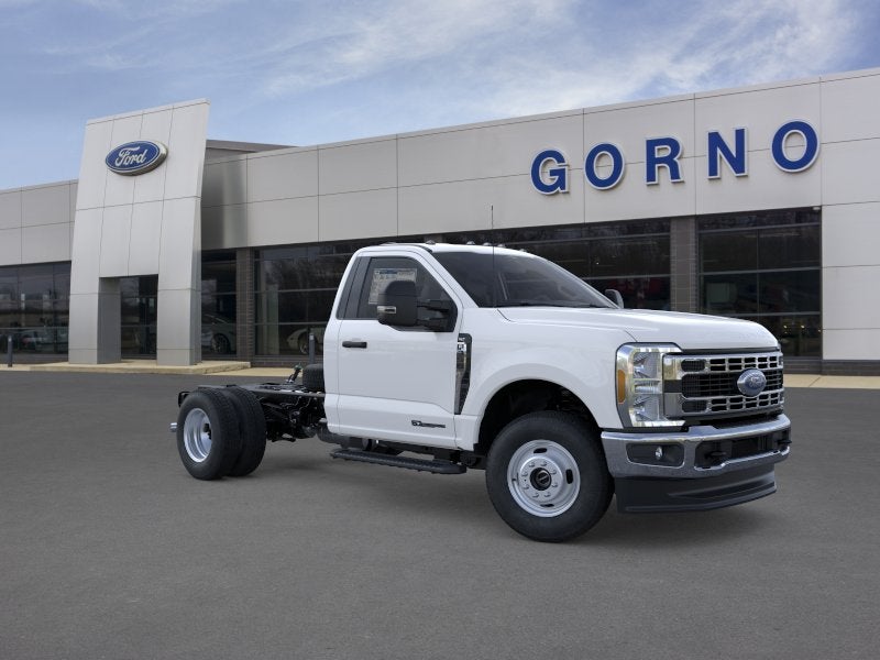 2026 Ford F-350 F-350® XLT
