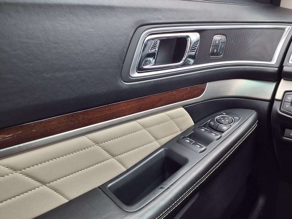 2016 Ford Explorer Platinum