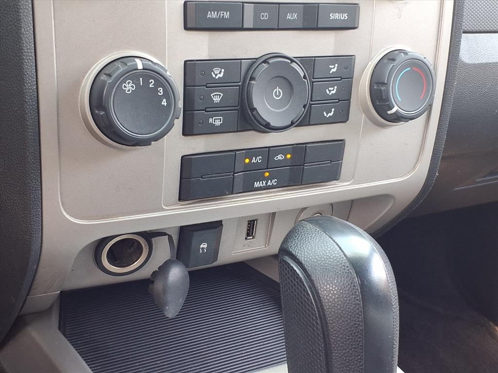 2009 Ford Escape XLT