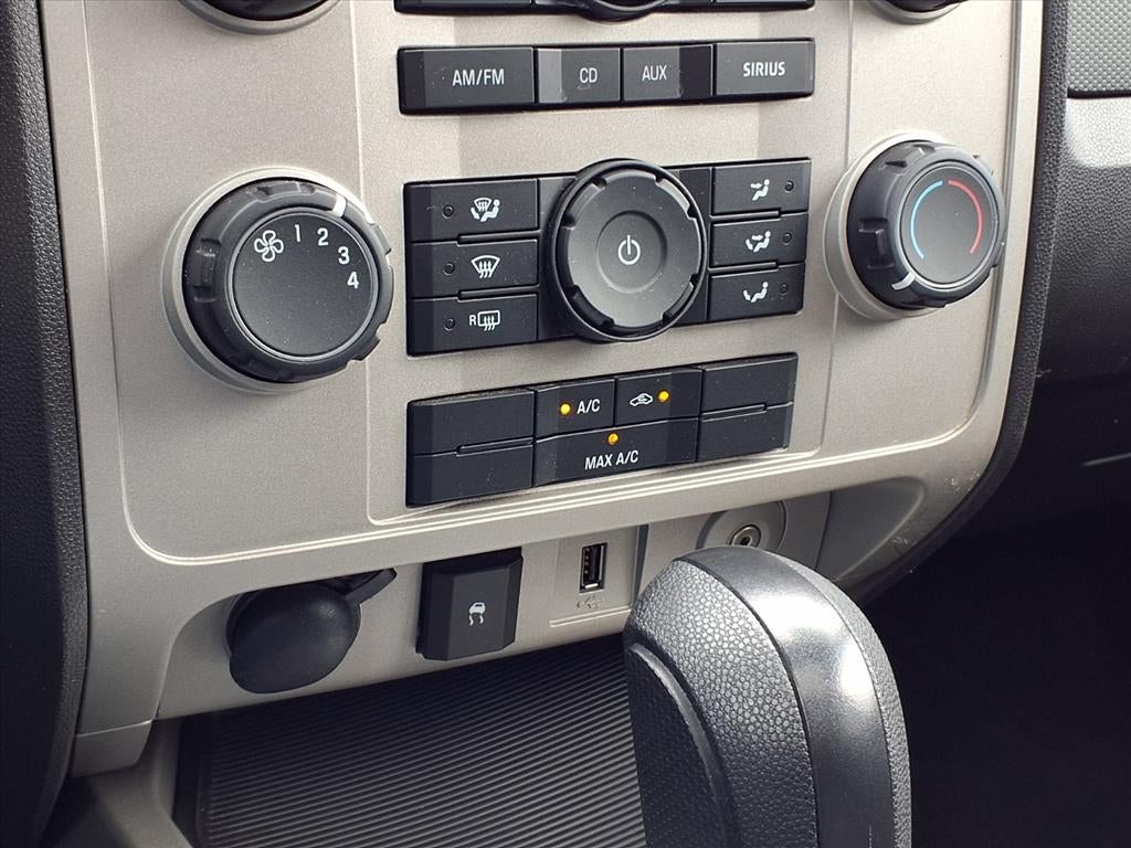2009 Ford Escape XLT