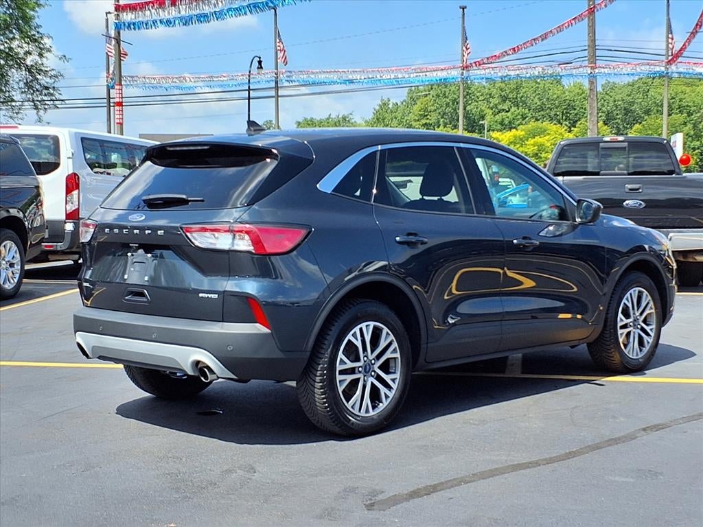 2022 Ford Escape SEL