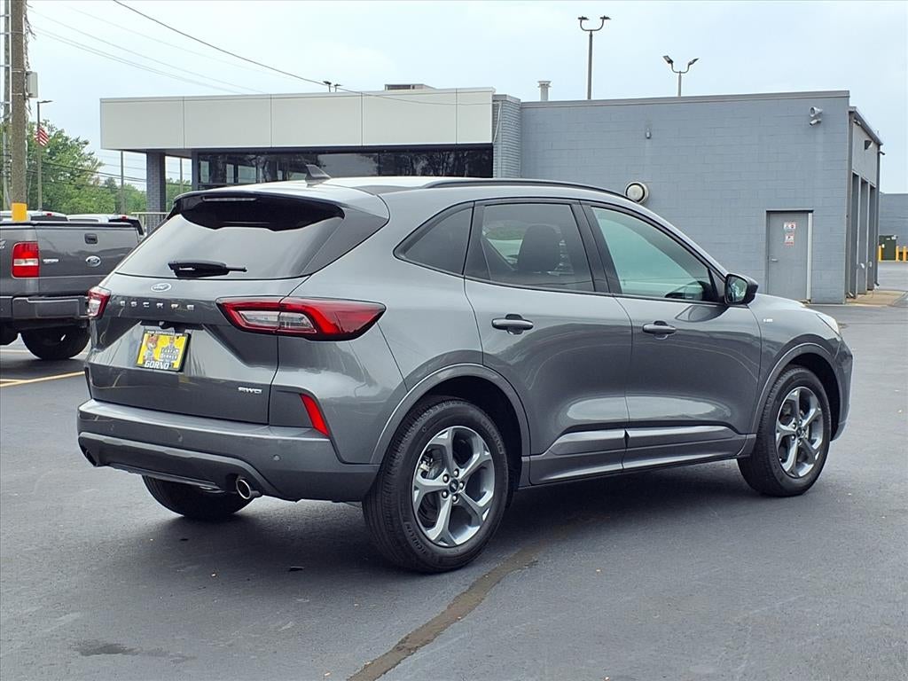 2023 Ford Escape ST-Line