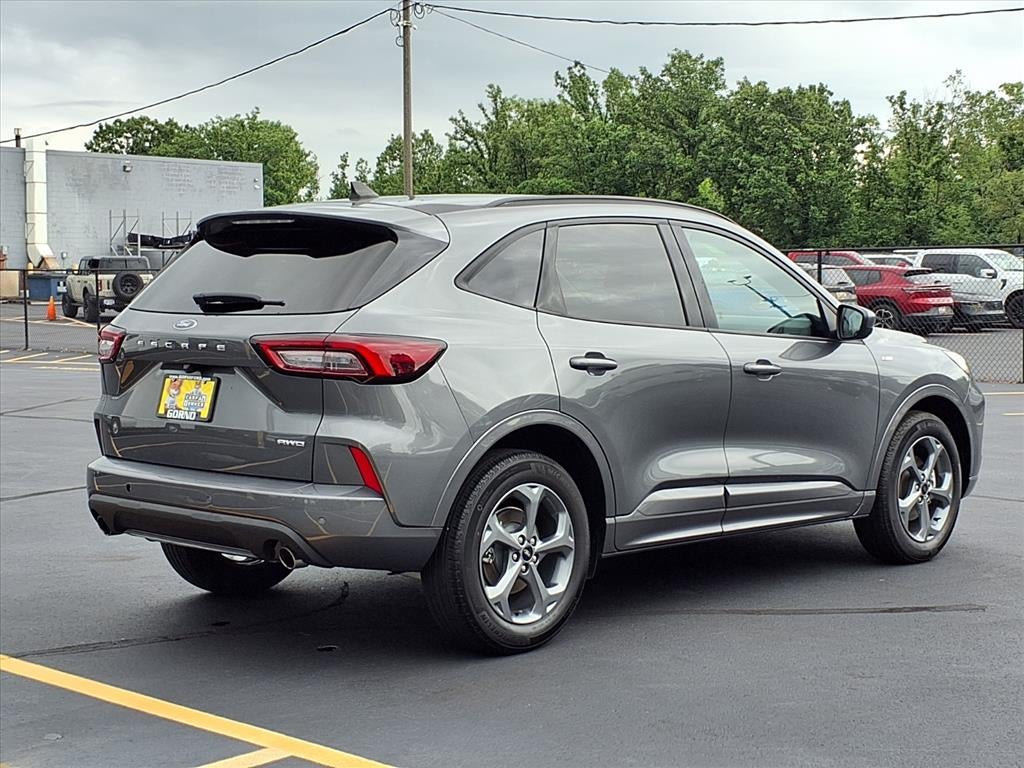 2023 Ford Escape ST-Line Select