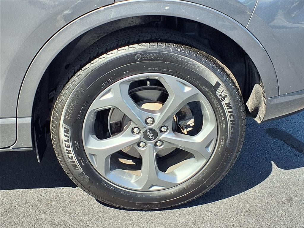 2024 Ford Escape ST-Line Select