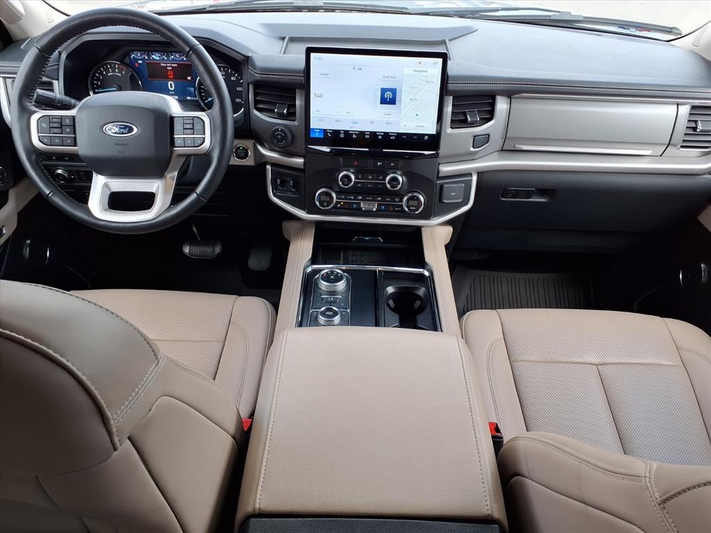 2022 Ford Expedition XLT