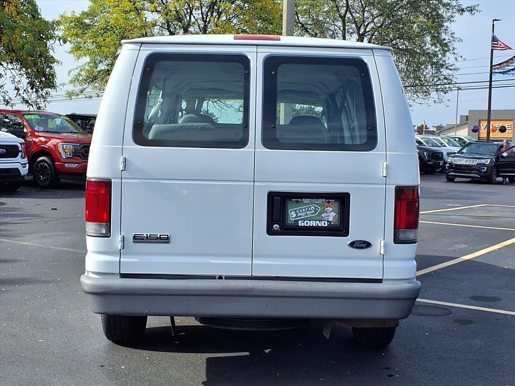 2006 Ford Econoline Wagon XL
