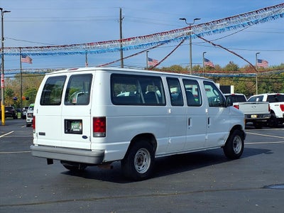 2006 Ford Econoline Wagon XL