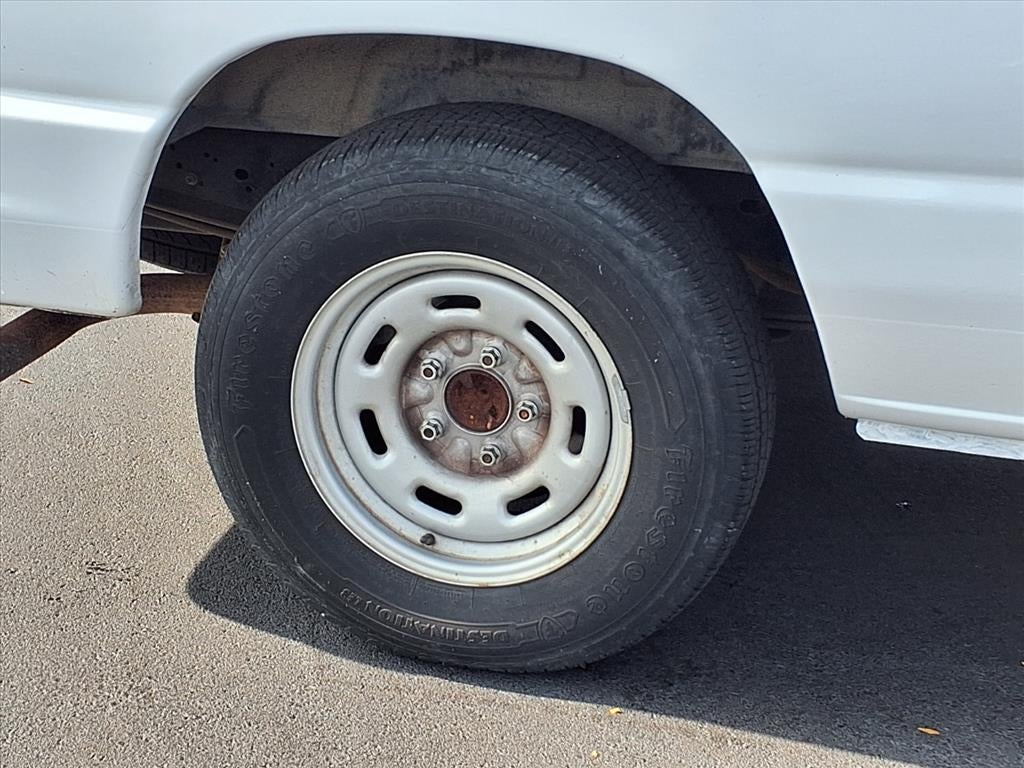 2006 Ford Econoline Wagon XL