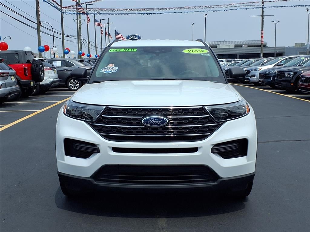 2024 Ford Explorer XLT